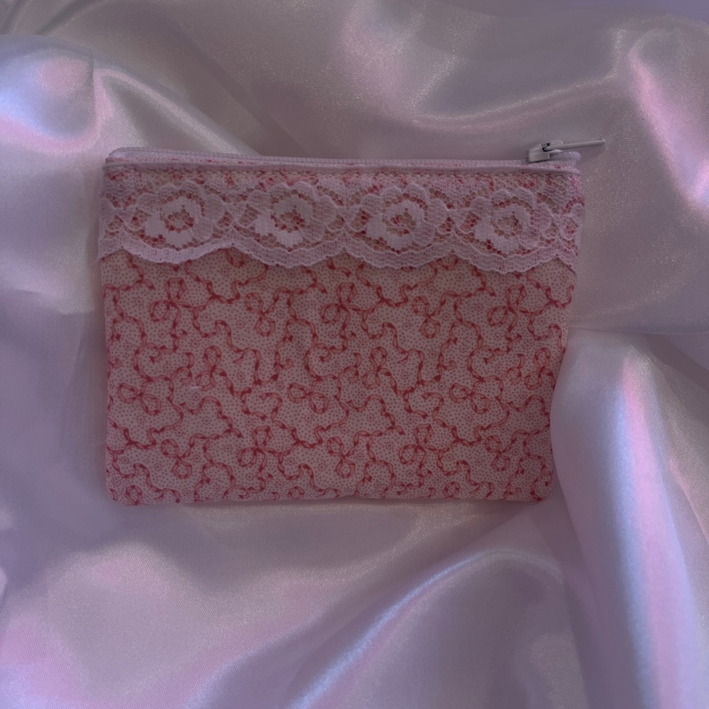 🎀Pink Bow Lace Pouch🎀